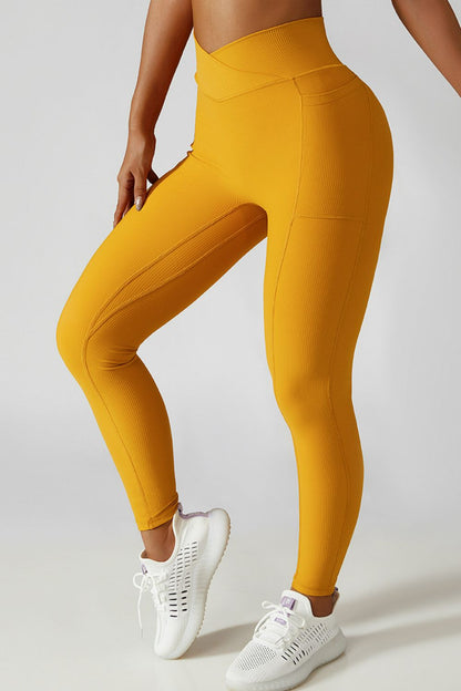 Leggings ativas com cintura cruzada Bae básicas