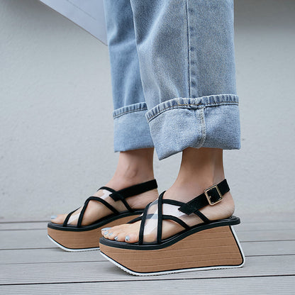 Sandalias transparentes con tiras cruzadas para mujer