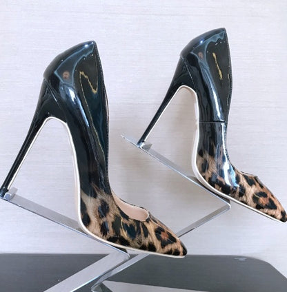 Tacones altos de moda sexy con estampado de leopardo y boca poco profunda y puntiaguda fina con colores a juego