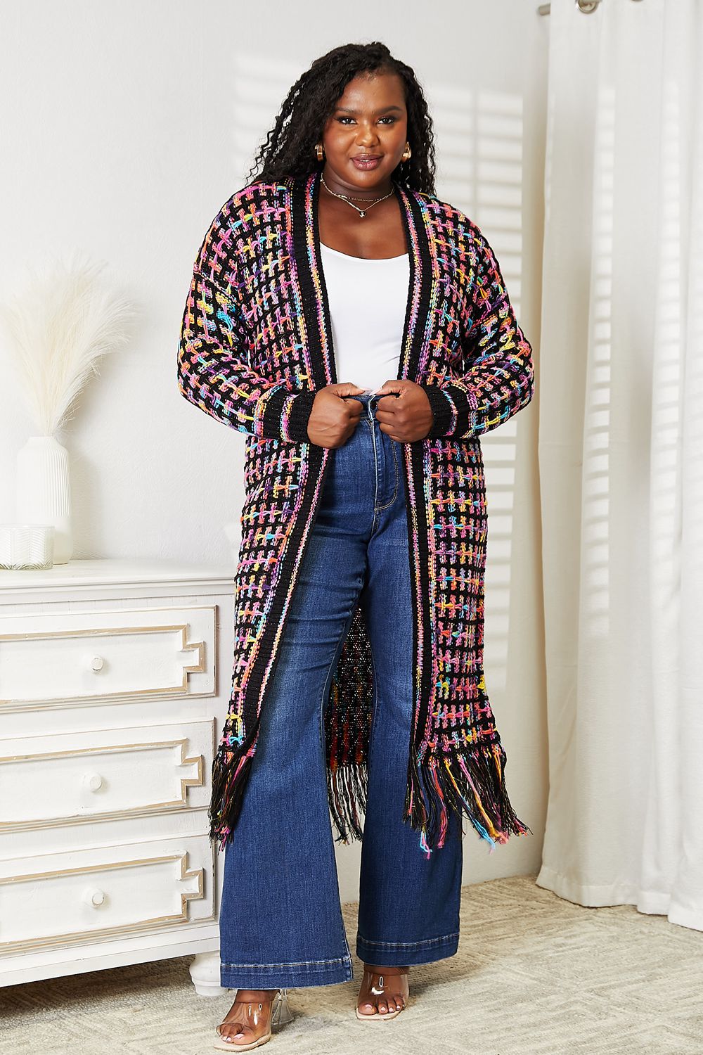 Cardigan multicolorido com franjas na frente aberta e bainha