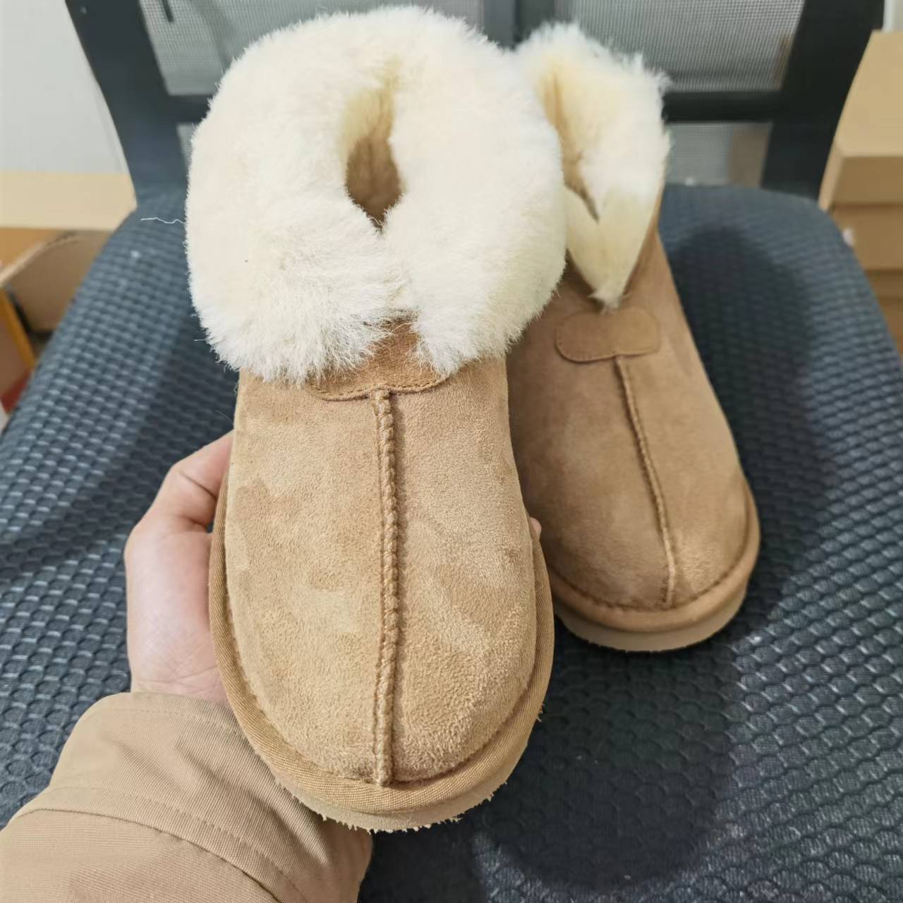 Botas de nieve de piel de ante de moda para mujer