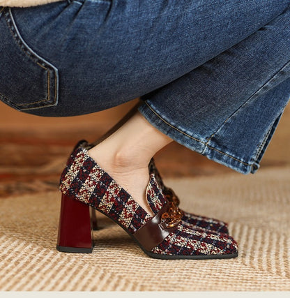 Tacones altos a cuadros con punta cuadrada estilo retro para mujer