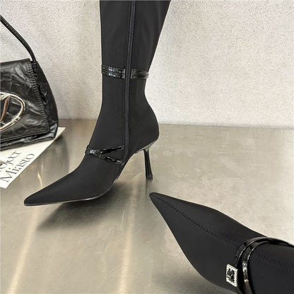 Botas de salto alto com fivela de cinto de bico fino personalizadas e emagrecedoras