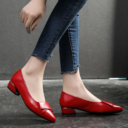 Nuevos zapatos de tacón bajo con punta puntiaguda y tacón grueso de cuero suave para mujer, zapatos de talla grande para mujer